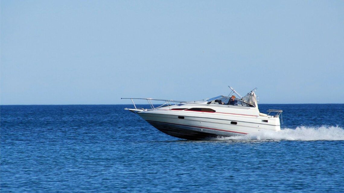 Permis bateau La Rochelle : guide complet pour obtenir votre permis avec MT Formation